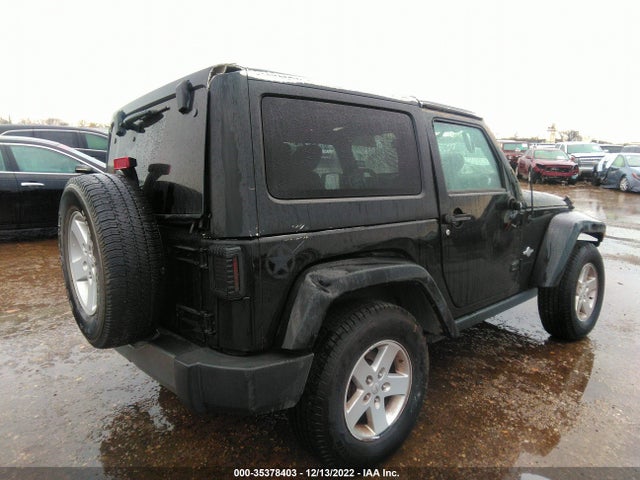 2015 Jeep Wrangler, VIN: 1C4GJWAG6FL590013