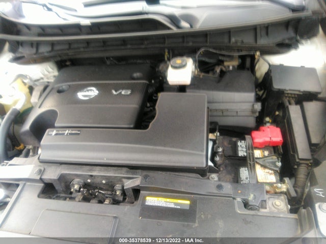 2015 NISSAN MURANO PLATINUM VIN: 5N1AZ2MH9FN272236