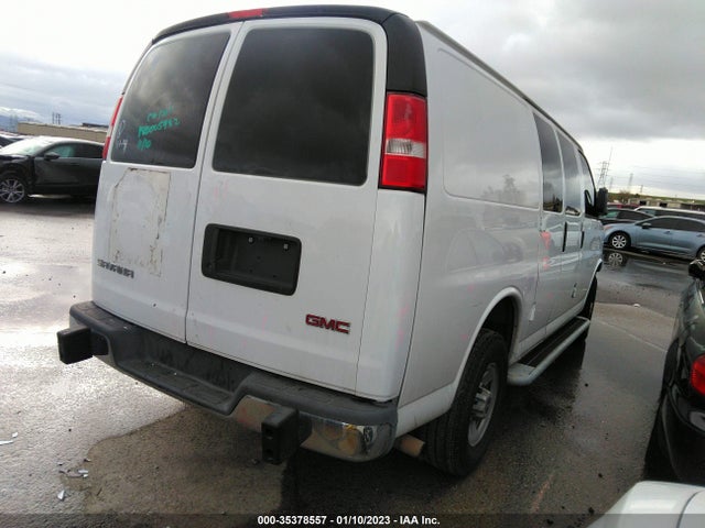 2017 GMC Savana, VIN: 1GTW7AFFXH1905956