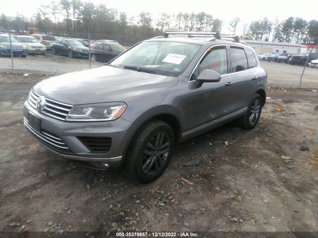 2015 Volkswagen Touareg, VIN: WVGEP9BP1FD006788