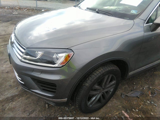 2015 Volkswagen Touareg, VIN: WVGEP9BP1FD006788