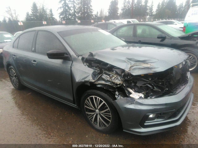 2018 Volkswagen Jetta, VIN: 3VWDB7AJ4JM211645