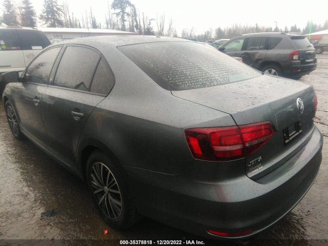 2018 Volkswagen Jetta, VIN: 3VWDB7AJ4JM211645