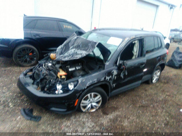 2014 VOLKSWAGEN TIGUAN S VIN: WVGAV3AX9EW525853
