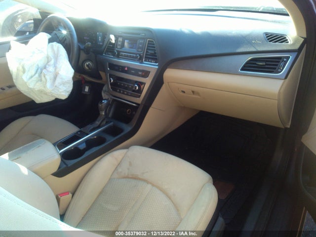 2015 HYUNDAI SONATA 2.4L SE VIN: 5NPE24AF4FH198510