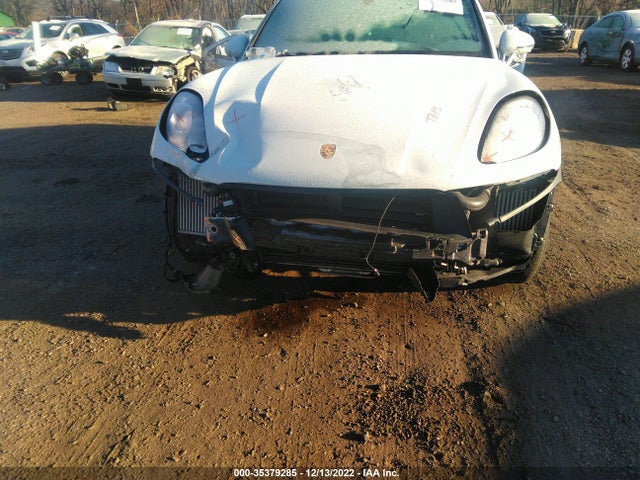 2017 Porsche Macan, VIN: WP1AB2A58HLB20769