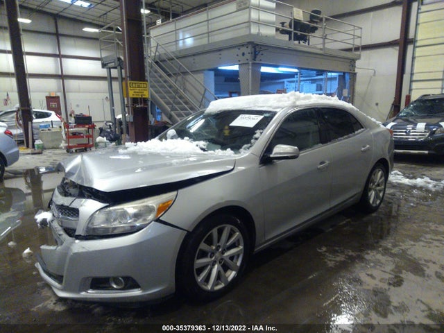 Chevrolet MALIBU LT 2013 1G11E5SA1DF267944 Image 2