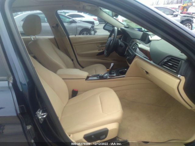 WBA3C1C56DF442895 BMW 3 Series 328i