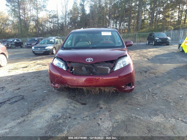 2015 Toyota Sienna, VIN: 5TDKK3DC0FS642894