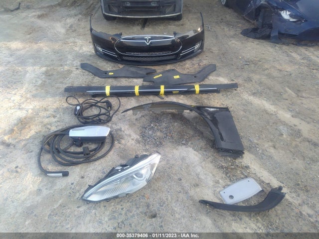 Tesla MODEL S 2012 5YJSA1DN8CFP02462 Image 12