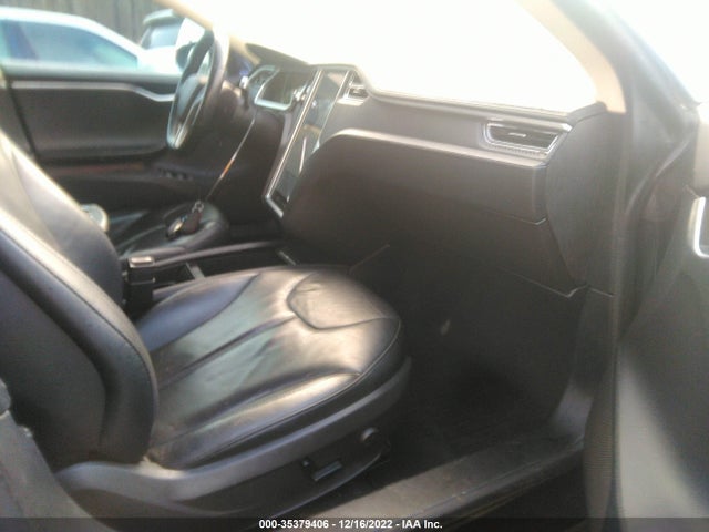 Tesla MODEL S 2012 5YJSA1DN8CFP02462 Image 5