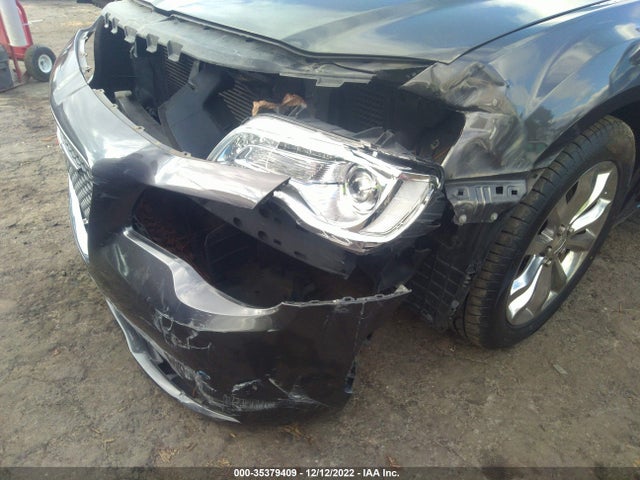 2016 Chrysler 300, VIN: 2C3CCAKG3GH235684