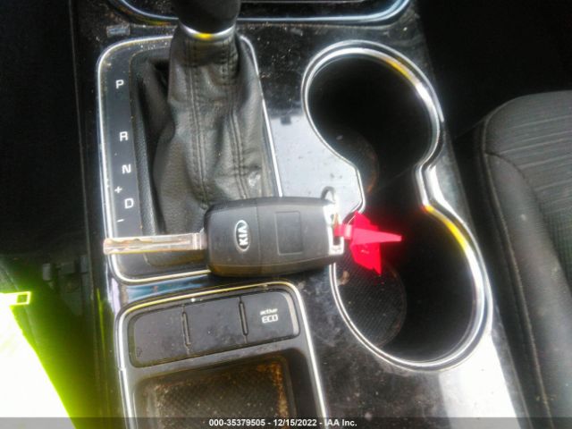 5XYKT3A61EG482273 KIA SORENTO LX