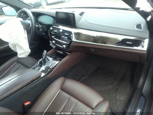 2020 BMW 5 Series, VIN: WBAJS7C02LCE21871