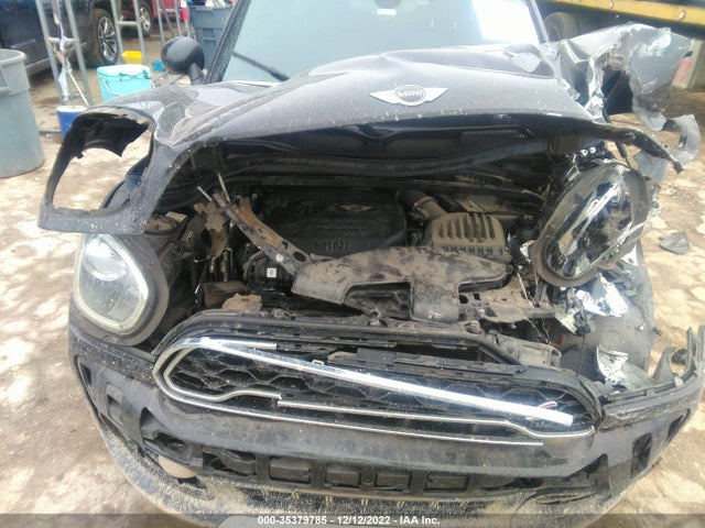 2017 Mini Countryman, VIN: WMZYT3C38H3D97990