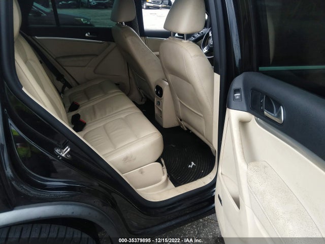 WVGAV3AX5EW544528 Volkswagen Tiguan R-line