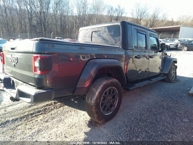 2021 Jeep Gladiator, VIN: 1C6HJTAG9ML520142