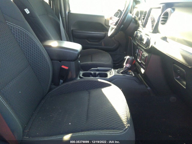2021 Jeep Gladiator, VIN: 1C6HJTAG9ML520142