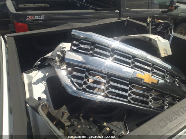 Chevrolet Silverado 1500 Lt 2018 3GCPCREC9JG156046 Image 4