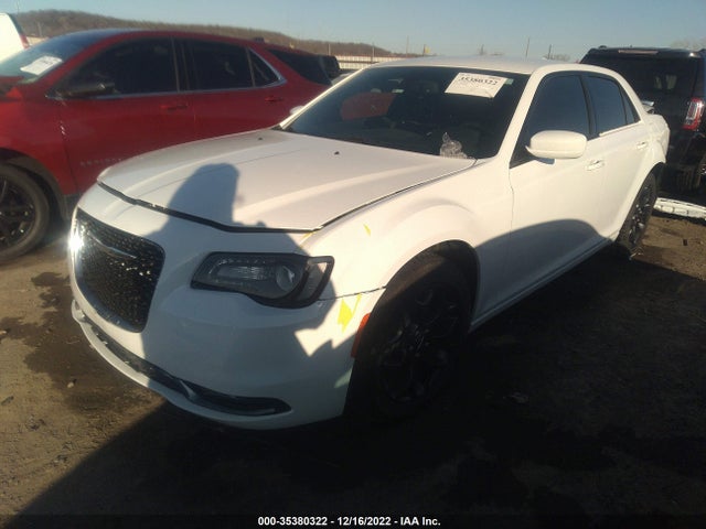 Chrysler 300 300s 2019 2C3CCAGG7KH632090 Image 2