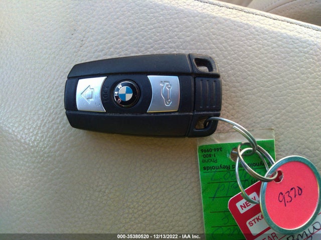 BMW 3 Series 328i 2010 WBAWL1C58AP491907 Image 11