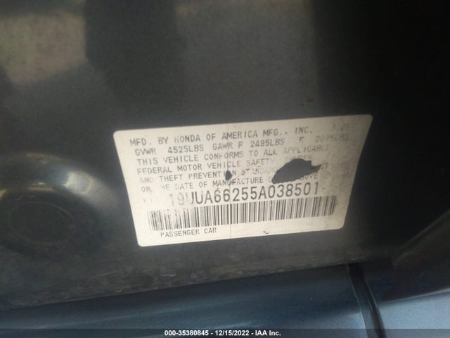 2005 ACURA TL VIN: 19UUA66255A038501