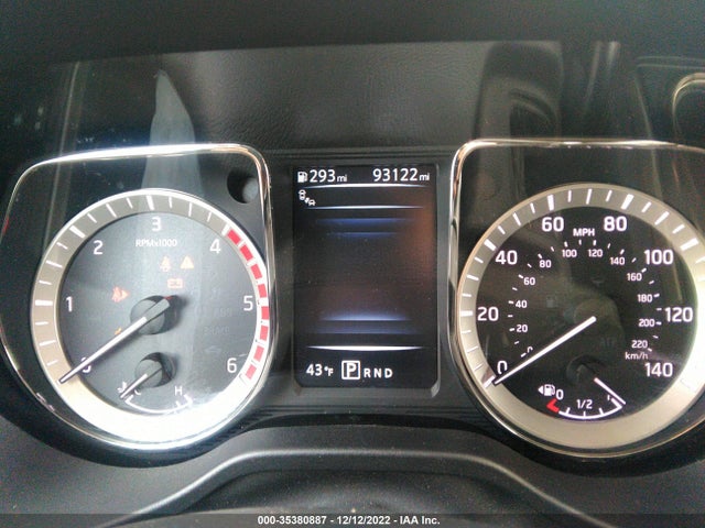 2017 Nissan Titan, VIN: 1N6BA1F45HN568021