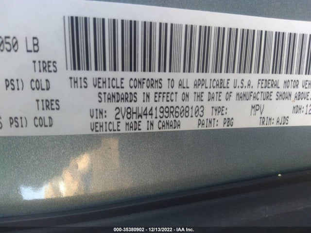 Volkswagen Routan S 2009 2V8HW44199R608103 Image 10
