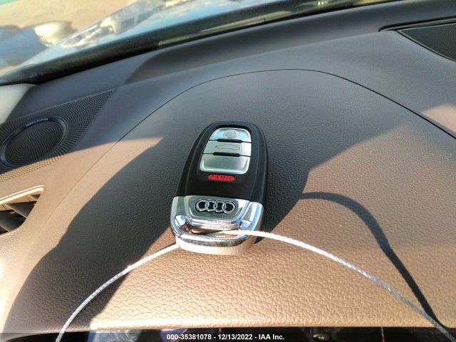 WA1LFAFP8EA051215 Audi Q5 Premium Plus