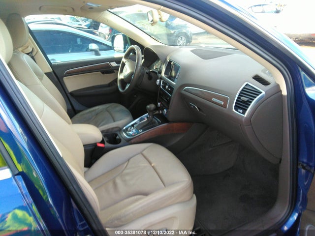 WA1LFAFP8EA051215 Audi Q5 Premium Plus