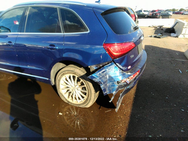 WA1LFAFP8EA051215 Audi Q5 Premium Plus