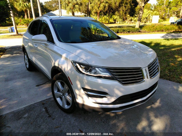 Lincoln Mkc Premiere 2017 5LMCJ1D98HUL31978 головне зображення