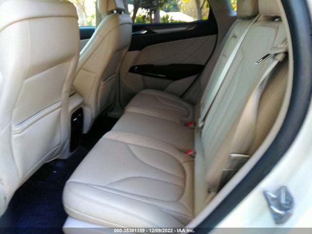 Lincoln Mkc Premiere 2017 5LMCJ1D98HUL31978 Image 9