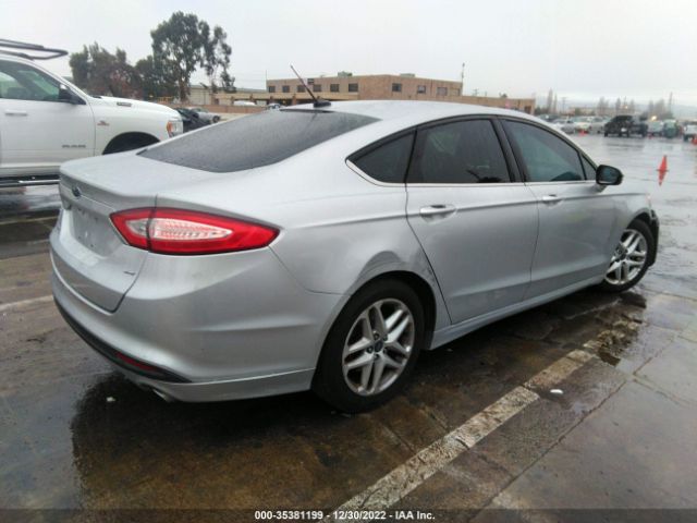 3FA6P0H76GR330345 Ford FUSION SE