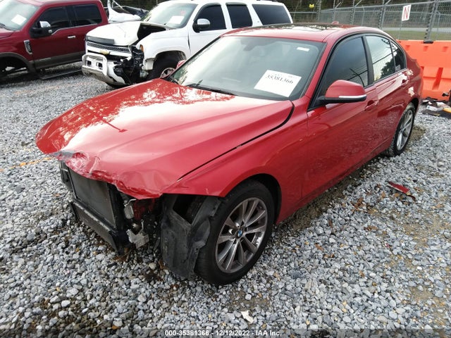 BMW 3 Series 320i 2017 WBA8E1G50HNU13513 Image 2