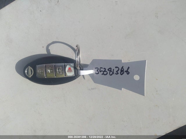 2013 NISSAN SENTRA SR VIN: 3N1AB7AP2DL794921