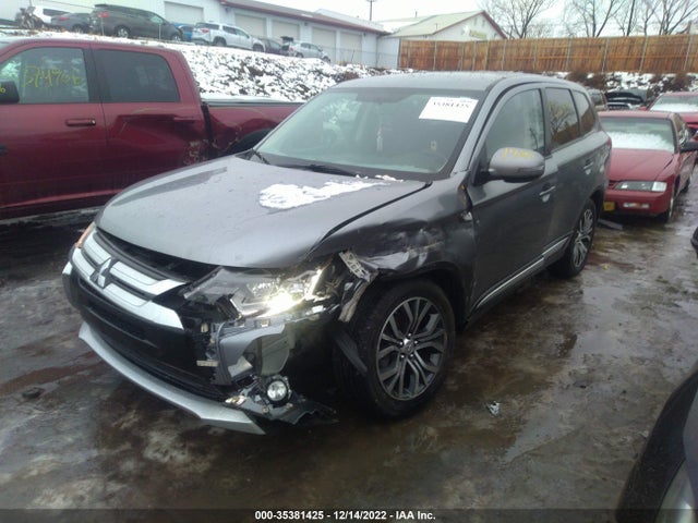 2017 Mitsubishi Outlander, VIN: JA4AZ3A38HZ014332