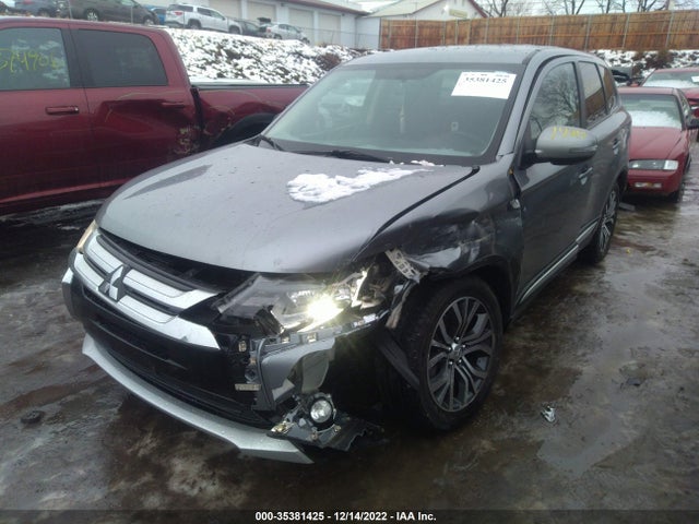 2017 Mitsubishi Outlander, VIN: JA4AZ3A38HZ014332