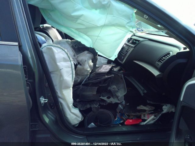 1N4AL3AP2HN337587 Nissan Altima 2.5 Sr