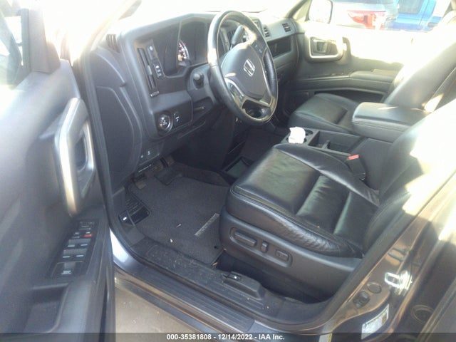2014 HONDA RIDGELINE RTL VIN: 5FPYK1F54EB006907