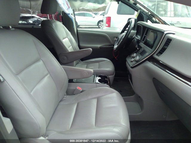 2016 TOYOTA SIENNA XLE/XLE AAS/LTD VIN: 5TDYK3DC8GS739773