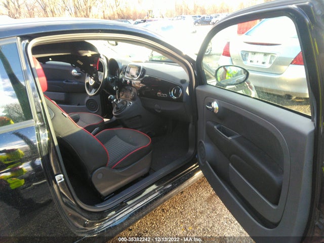 2017 Fiat 500, VIN: 3C3CFFKR8HT694515