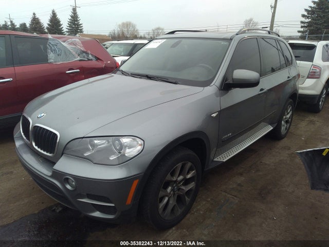 BMW X5 Xdrive35i 2013 5UXZV4C5XD0B13811 Image 2