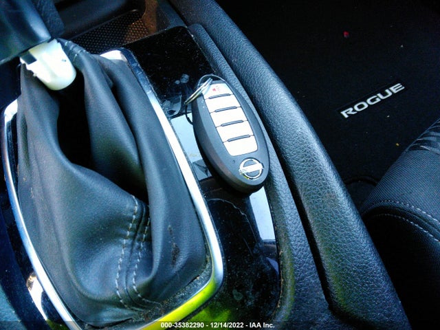 2019 NISSAN ROGUE SV VIN: JN8AT2MV1KW376773