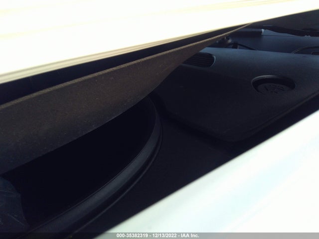 Tesla Model Y 2022 7SAYGDEE1NF558848 Image 11