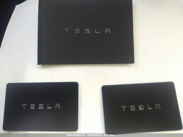 Tesla Model Y 2022 7SAYGDEE1NF558848 Image 3