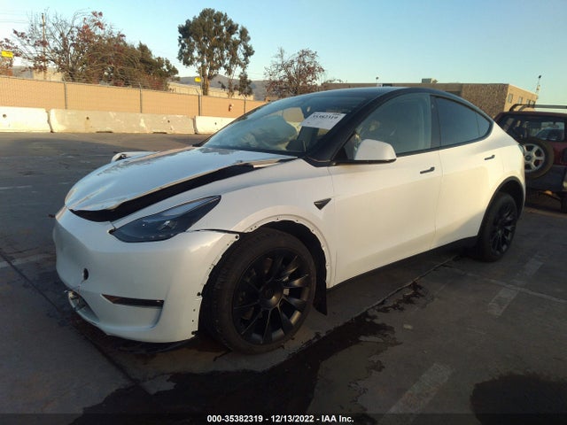 Tesla Model Y 2022 7SAYGDEE1NF558848 Image 2