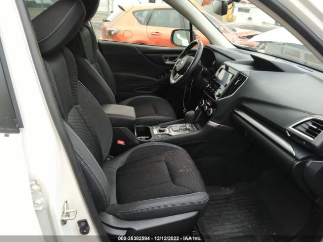 JF2SKAJC7LH562485 Subaru Forester Premium