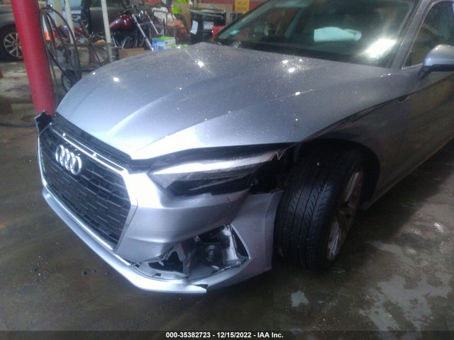 2022 Audi A5, VIN: WAUABDF54NA015365