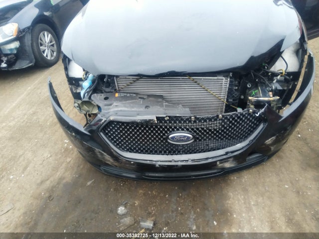2018 Ford Taurus, VIN: 1FAHP2KT8JG123223